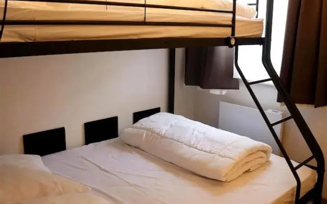 Apartment in Nieuwpoort With Garden