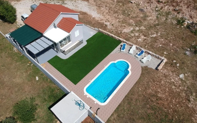 Nane Garden - House With Pool - H