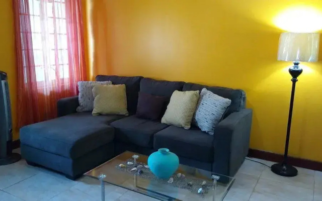 Hylton's 21 Vacation Townhouse