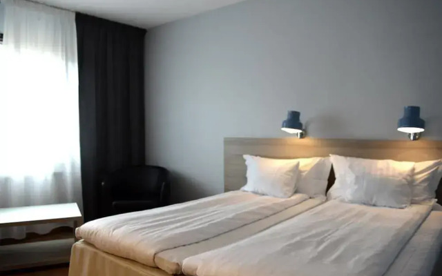 Sure Hotel By Best Western Roslagen