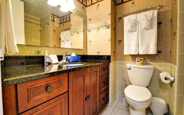 Regatta Beach Club C713