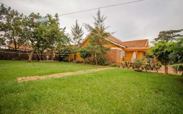 Ewaka Guesthouse and Backpackers