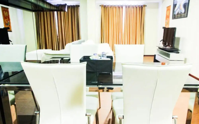 3BR Apartment Cosmo Residence Direct Access to Thamrin City Mall