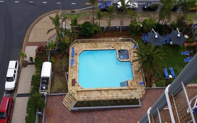 Sandpiper Apartments