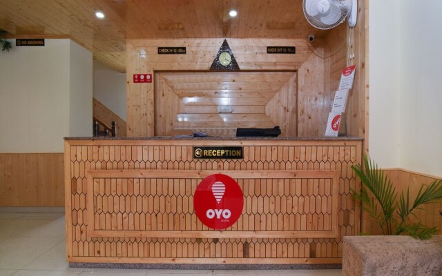 OYO 16015 Hotel The Visor