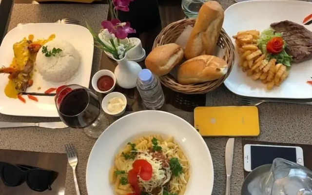 Lorenzo Hotel & Resorts