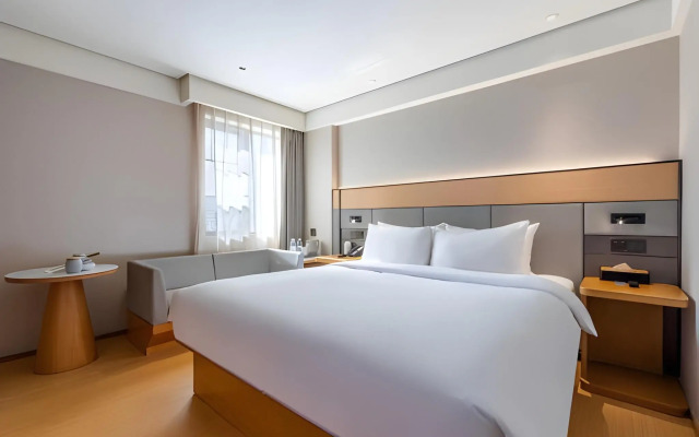 Ji Hotel Shanghai Changshou Road Yaxin Life Plaza