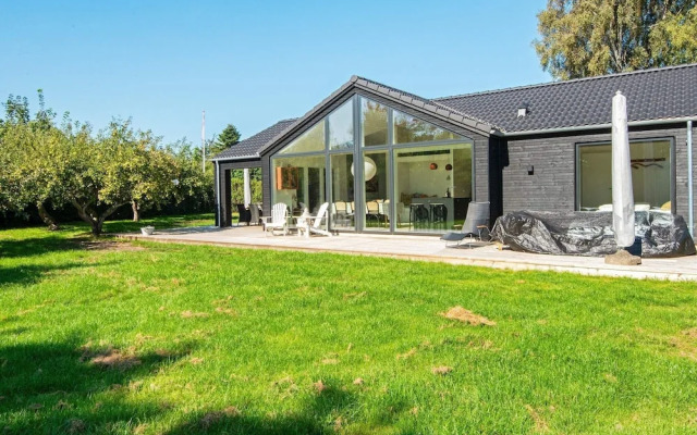 Family Holiday Home in Juelsminde