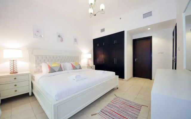 Signature Holiday Homes - Al Fahad Dubai
