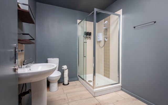 Oak Suite - Talbot Road - Blackpool - Spacious