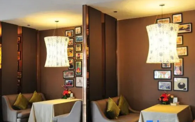 Cosy City Hotel (Chengdu South Railway Station Sichuan University Wangjiang Campus）