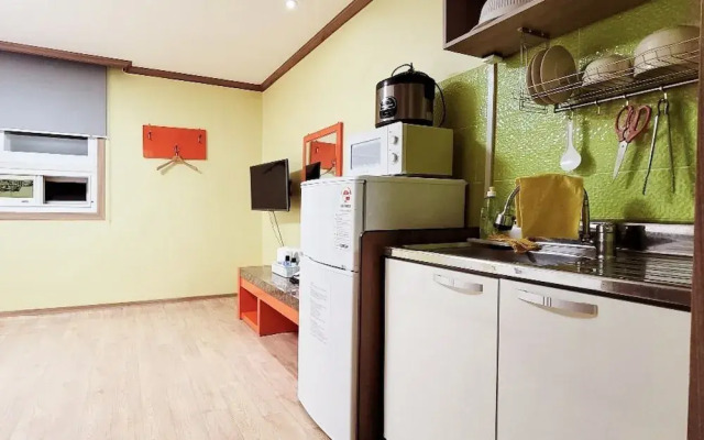 Boryeong Paradise Pension Motel