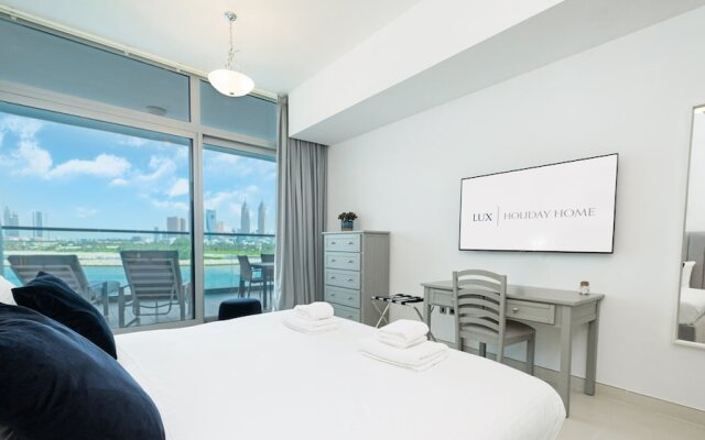 LUX Opulent Island Suite View 7