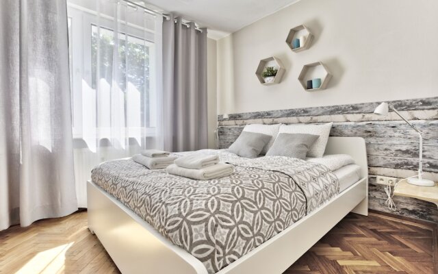 Tyzenhauz Apartments - Premium