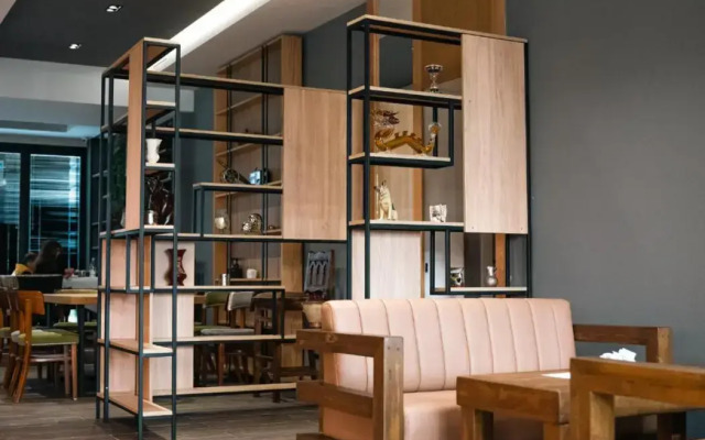 Oxygen Boutique Hotel