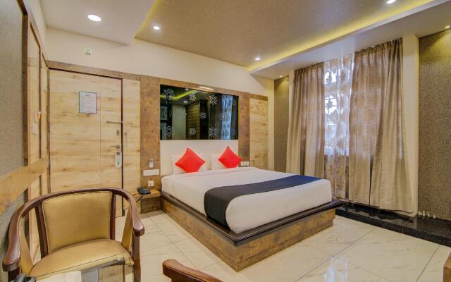 Capital O 15950 J K Residency