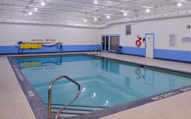 Motel 6-Trenton, ON