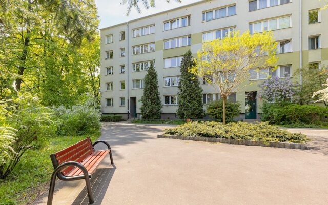 Apartment Retro Warsaw by Renters