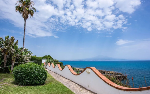 Villa Acqua Saracena by Wonderful Italy