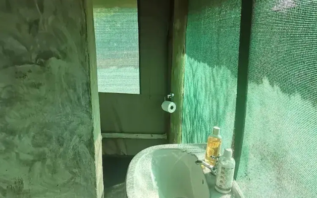 Shanatsi Safari Lodge