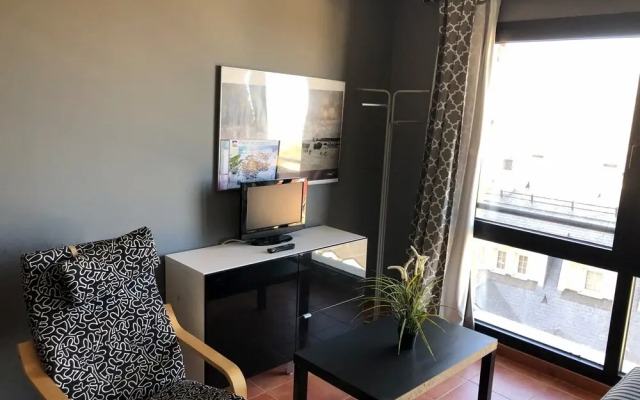 Monte Oiz Apartments A 2/4 Pax. Asn