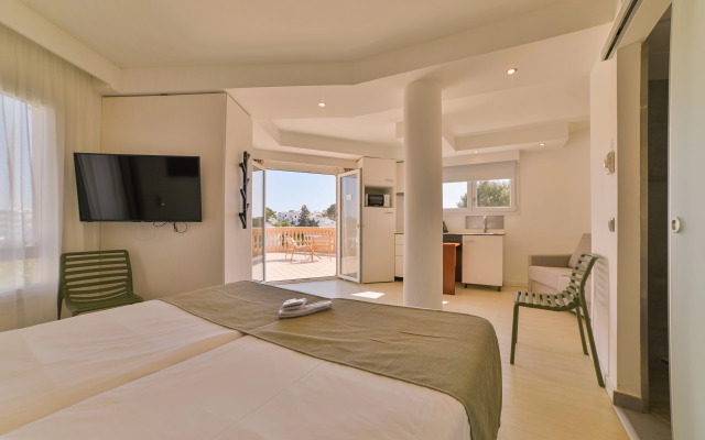Apartamentos Azul Playa