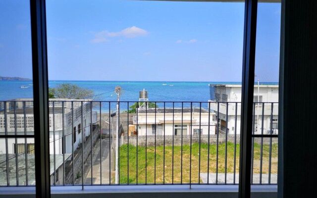 Onna Beach Square -恩納ビーチスクエア-