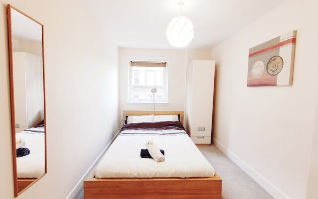 Stunning Spacious Flat In Glasgow City