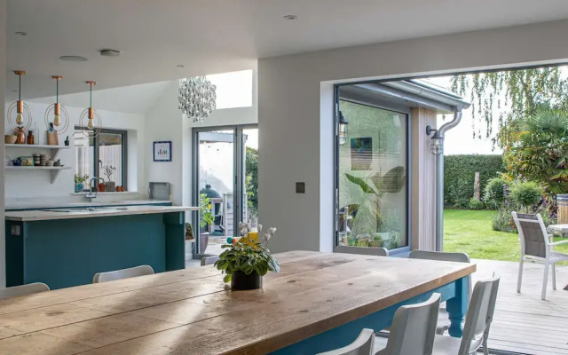 The Salt House - Luxury Home With Pool Hot Tub