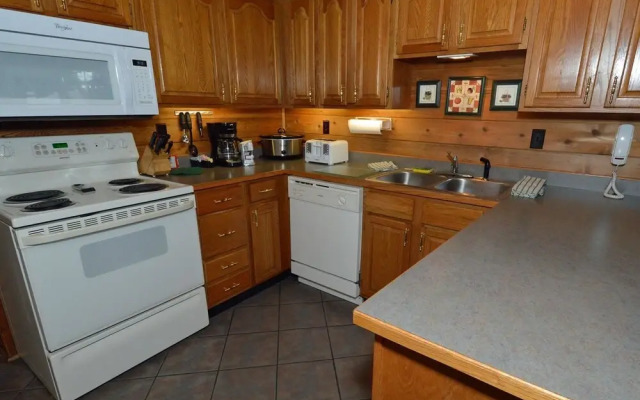 3 Br: Powder Monkey 14