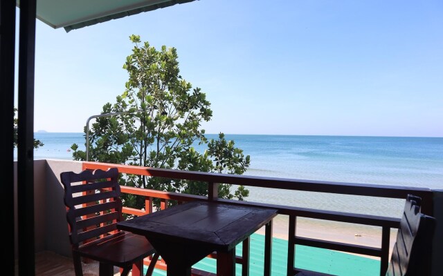 Bamboo at Koh Chang Resort