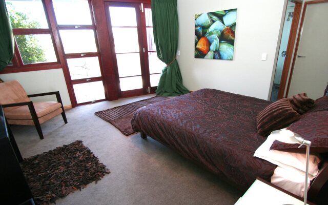 6/21-25 Fletcher Street - A Seventh Heaven