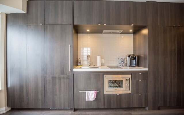 Jet Furnished Suites Yorkville