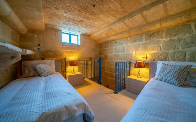 Ta' Pinu B&B