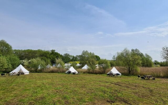 Personal Pitch Tent 6 Persons Glamping 14