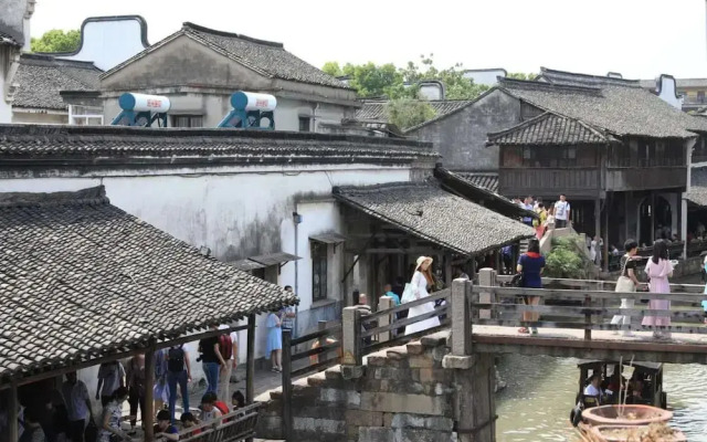 Wuzhen Dongzha Shen Jia Inn