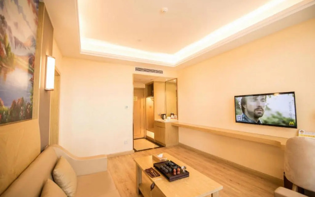 Vienna International Hotel