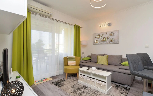 Apartment 1941