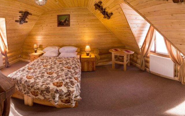 Hotel Plus
