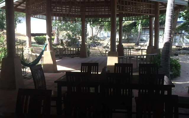 Diamond Beach Resort