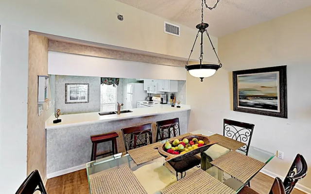 Poolside Rental with Beach Access by RedAwning