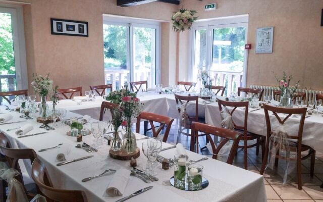 Logis Auberge de Pont Calleck