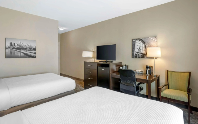 Best Western Plus Philadelphia-Pennsauken Hotel