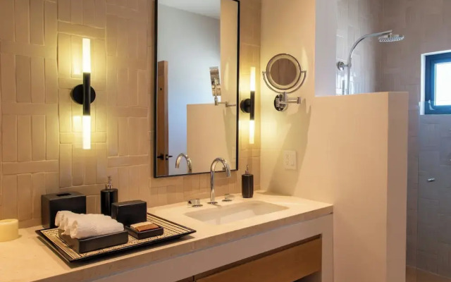 Kimpton Mas Olas Resort and Spa