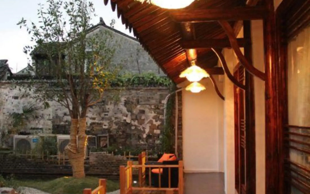 Zhouzhuang Ou Yu Jiangnan Hostel