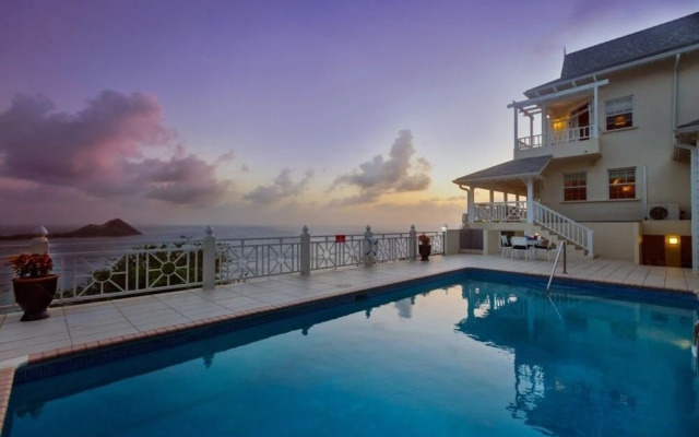 Brise De Mer 2-bed Villa With Captivating Views Of The Caribbean Sea 2 Bedroom Villa by RedAwning
