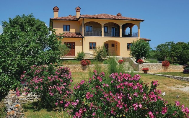 Stunning Home in Labin With Wifi and 3 Bedrooms