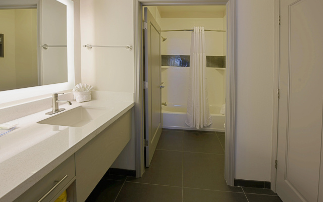Staybridge Suites Little Rock - Medical Center by IHG