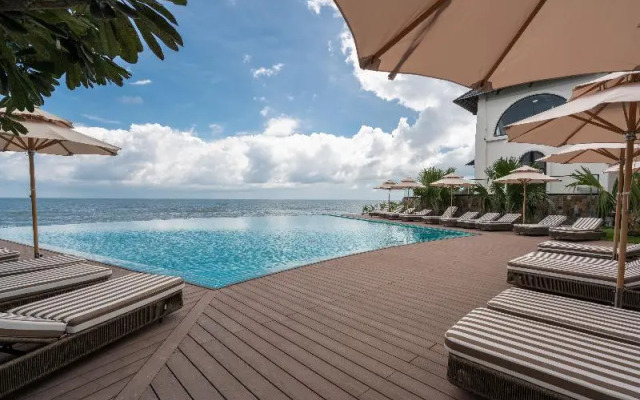 Edensee Kega Beach Resort