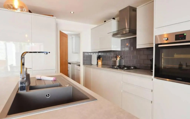 Hotwells Modern Mews with Parking